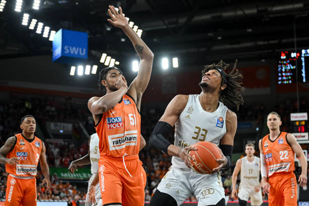 不禁让人更 不禁让人更