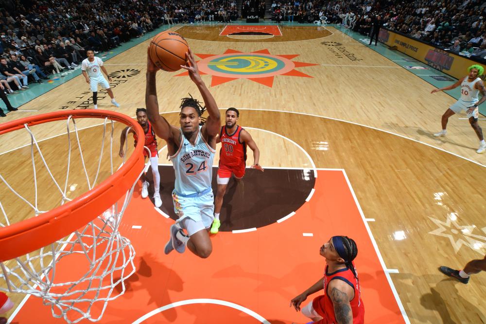 深度：斯洛特治下利物浦最惨一周 都赖萨拉赫快买伊萨克.